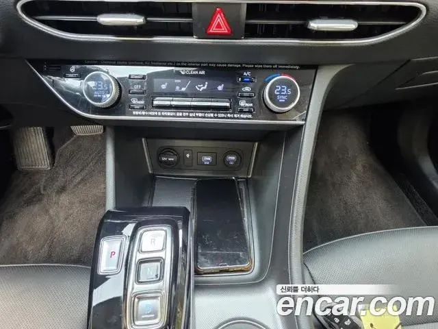 Hyundai Sonata 2020 — Фото 19/20