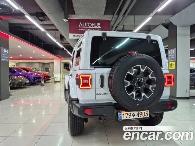 Jeep Wrangler 2025 — Фото 3/18