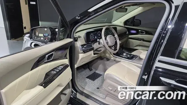 Kia Carnival 2022 — Фото 10/20