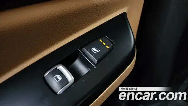 Kia Carnival 2023 — Şəkil 3/20