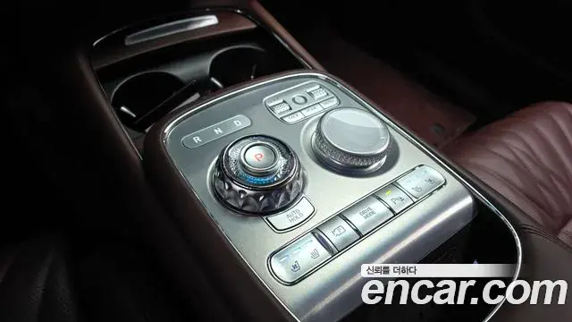 Genesis G90 2022 — Фото 9/20