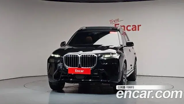 BMW X7 2026 — Фото 3/20