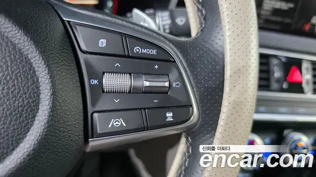 Genesis G70 2021 — ფოტო 9/33