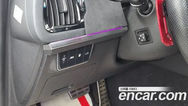 Kia Stinger Meister 2020 — ფოტო 22/34