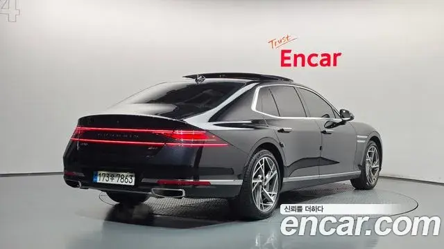 Genesis G90 2022 — Фото 2/20