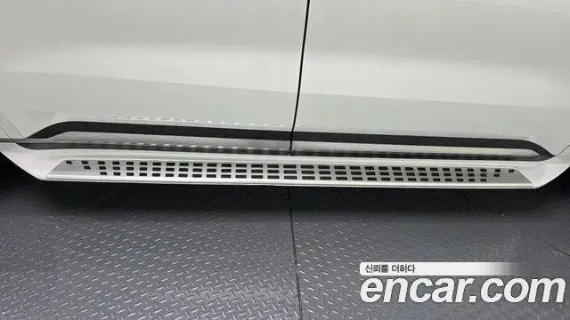 Kia Carnival 2022 — Photo 18/35