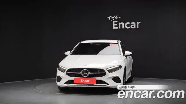 Mercedes-Benz A-Class 2024 — Фото 3/20