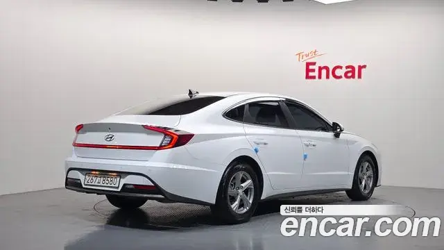 Hyundai Sonata 2022 — Фото 2/20