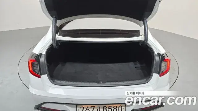Hyundai Sonata 2022 — Фото 15/20