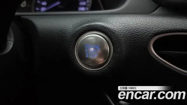 Hyundai Sonata 2022 — Фото 19/20