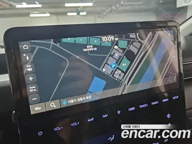 Hyundai Staria 2025 — Фото 11/20
