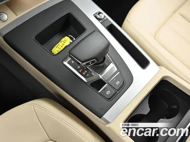 Audi Q5 2023 — Фото 9/20