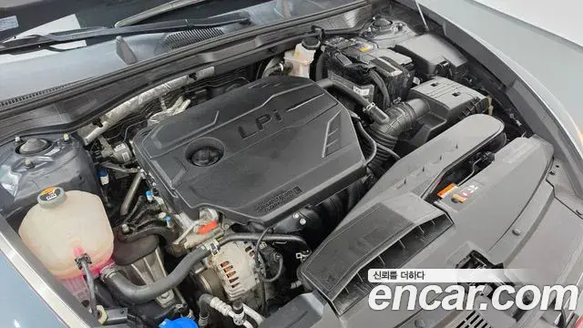Hyundai Sonata 2023 — Фото 6/20