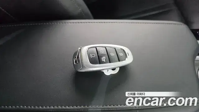 Hyundai Sonata 2023 — Фото 14/20