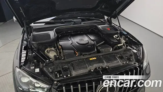 Mercedes-Benz GLE-Class 2023 — Фото 6/20