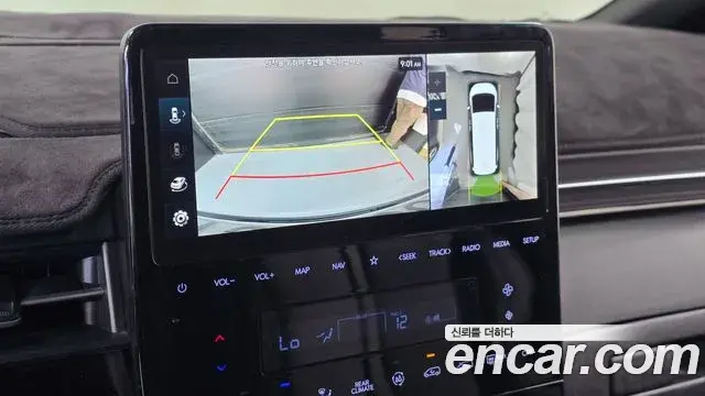 Hyundai Staria 2022 — Фото 15/20