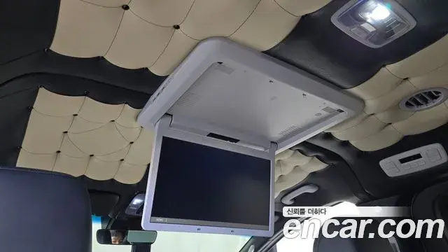 Hyundai Staria 2022 — Фото 18/20