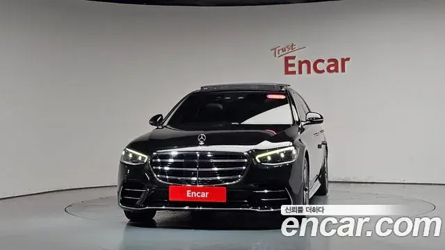 Mercedes-Benz S-Class 2023 — Фото 3/20