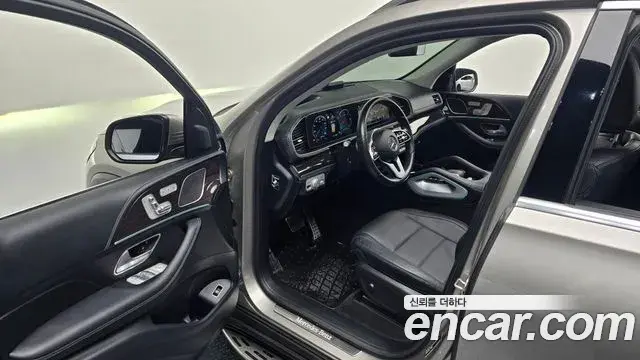 Mercedes-Benz GLE-Class 2022 — Фото 11/20