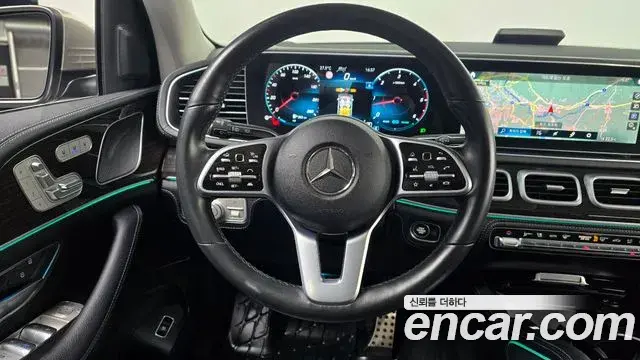 Mercedes-Benz GLE-Class 2022 — Фото 13/20