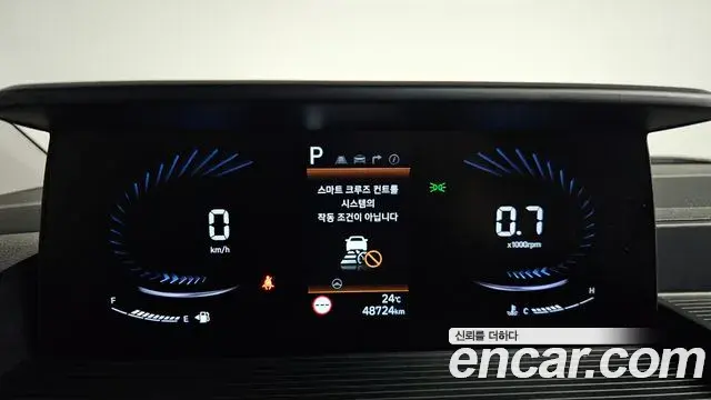 Hyundai Staria 2021 — Фото 8/20