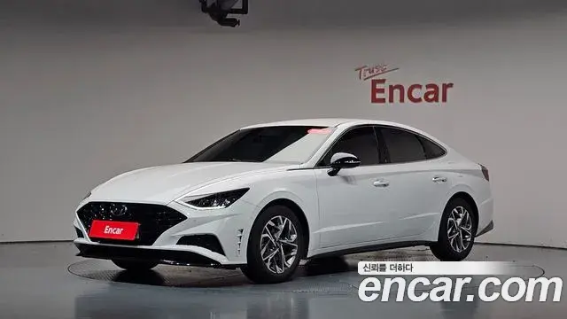 Hyundai Sonata 2021 — Фото 11/20