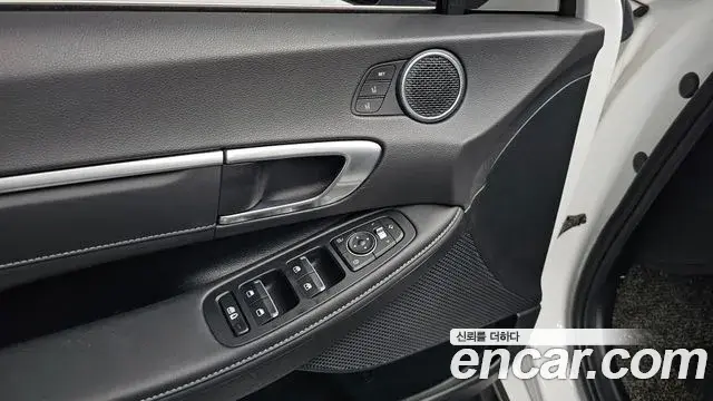 Hyundai Sonata 2021 — Фото 17/20