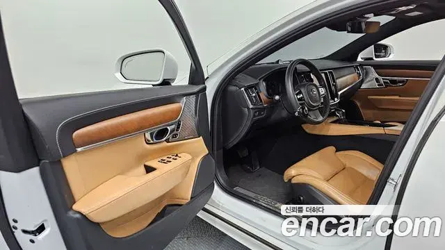 Volvo S90 2020 — Фото 10/20