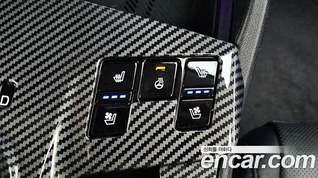 Kia Sportage 2022 — ფოტო 19/38