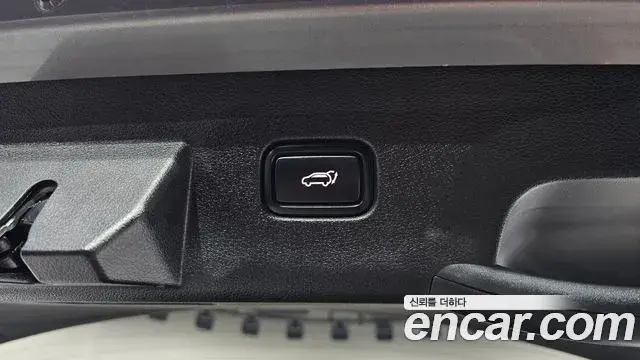 Kia Sportage 2022 — ფოტო 4/38