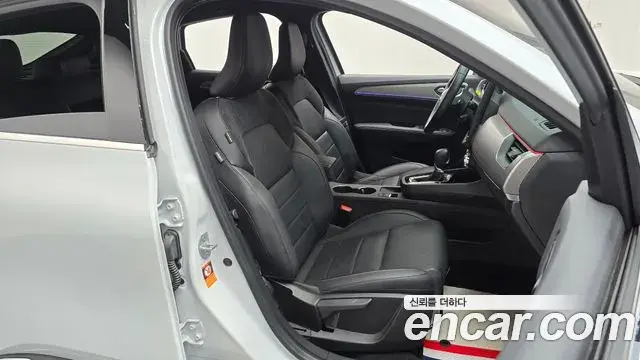 Renault Samsung XM3 2022 — ფოტო 5/31