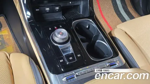 Kia Carnival 2021 — Фото 9/20