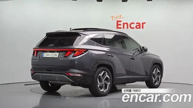 Hyundai The New Tucson 2021 — Фото 2/20