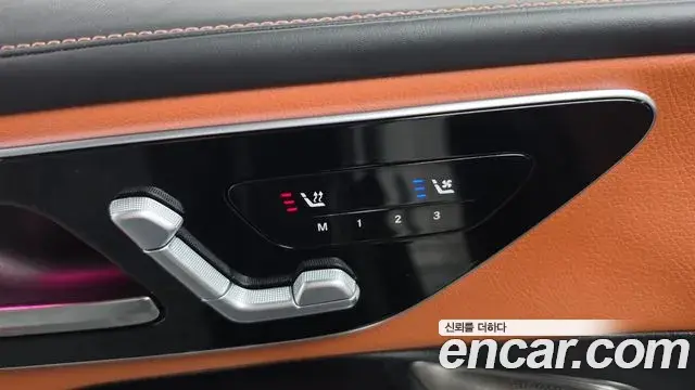 Mercedes-Benz GLC-Class 2025 — Фото 17/20
