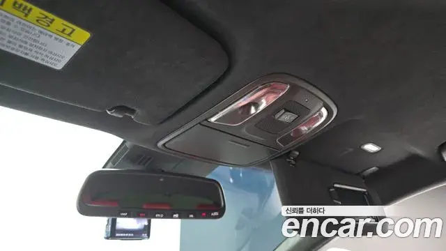 Kia Stinger 2018 — Şəkil 17/30