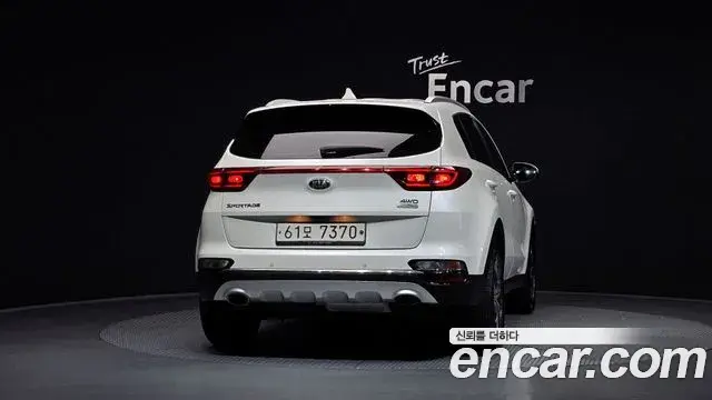 Kia Sportage The Bold 2018 — Фото 4/20