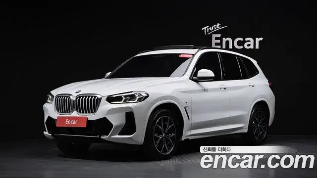 BMW X3 2022 — Фото 10/20