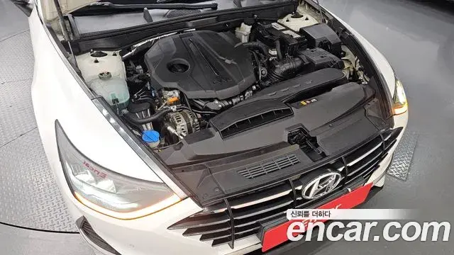 Hyundai Sonata 2019 — Фото 6/20