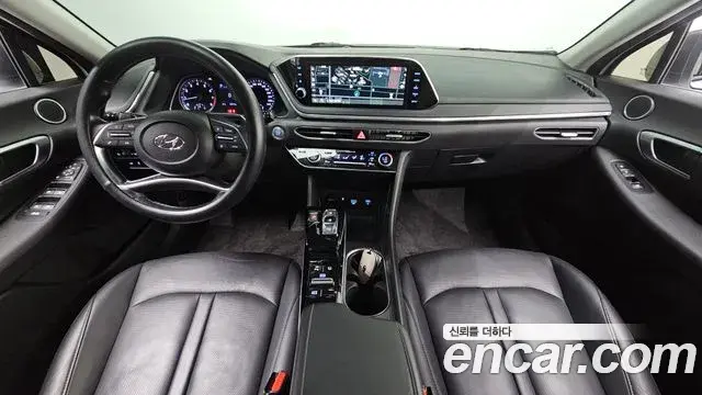 Hyundai Sonata 2019 — Фото 7/20
