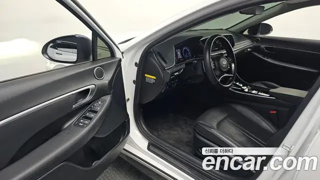 Hyundai Sonata 2019 — Фото 10/20