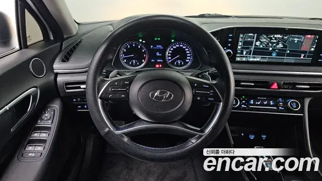 Hyundai Sonata 2019 — Фото 12/20