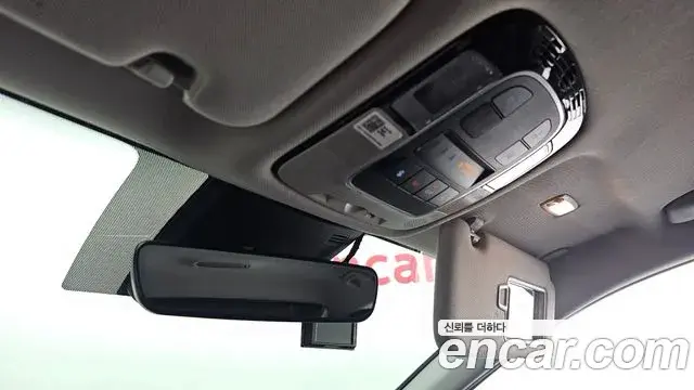 Hyundai Sonata 2019 — Фото 19/20