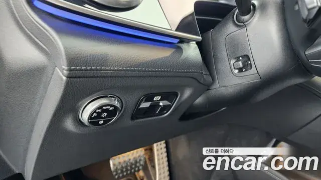 Mercedes-Benz EQS 2023 — Photo 19/34