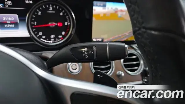 Mercedes-Benz E-Class 2019 — Фото 9/20