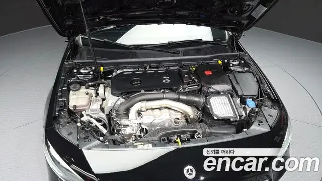 Mercedes-Benz A-Class 2025 — Фото 6/20