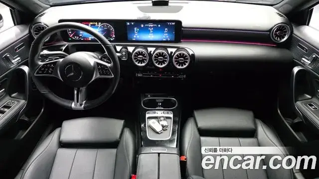 Mercedes-Benz A-Class 2025 — Фото 7/20