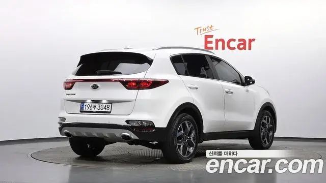 Kia Sportage The Bold 2018 — Фото 2/20