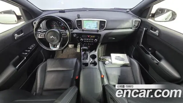 Kia Sportage The Bold 2019 — ფოტო 21/35