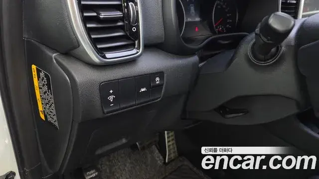Kia Sportage The Bold 2019 — ფოტო 6/35