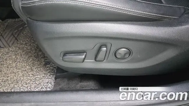 Kia Sportage The Bold 2019 — ფოტო 29/35
